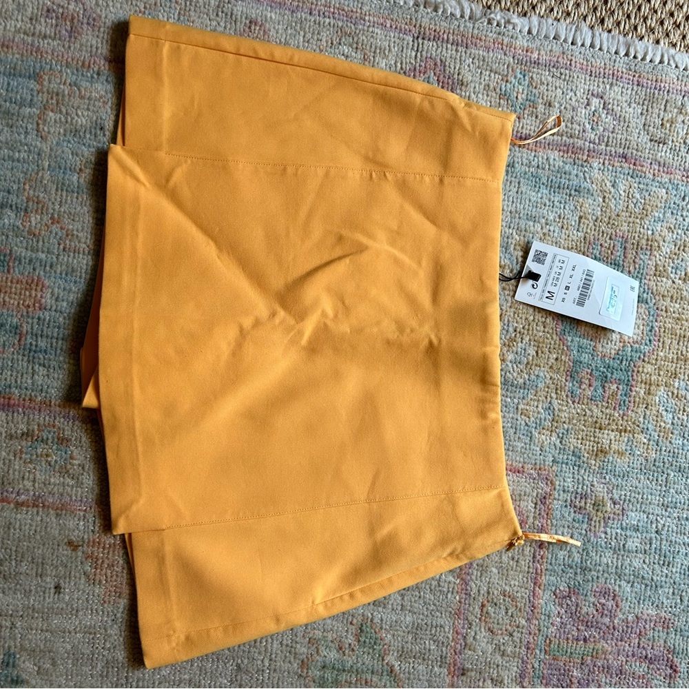 Zara orange high waisted orange skort